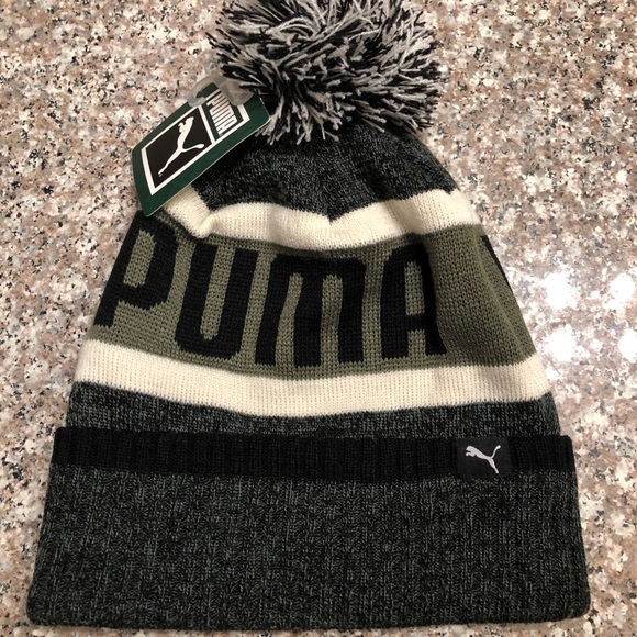 NWT PUMA Green/Blk Winter Hat + **1 pair gloves** - Picture 1 of 2